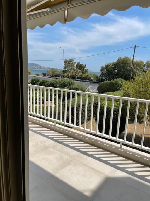 Lagonisi Luxury Apartment 2 By The Sea Exterior foto
